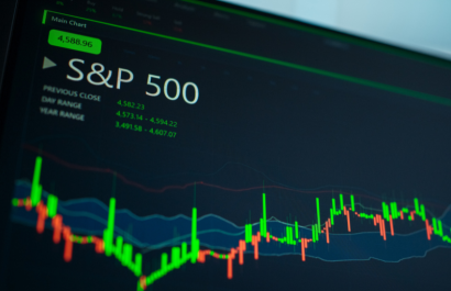 S&P 500 Falls 0.51% as Tech Selloff