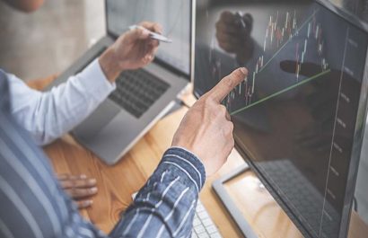 Business team investment trading do this deal on a stock exchange developing new approaches.